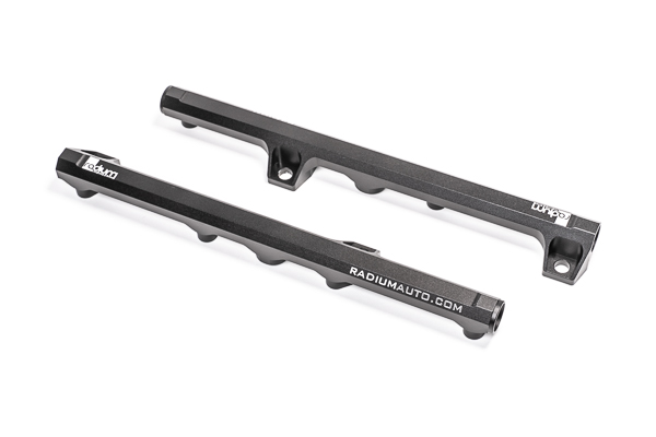 Radium Engineering — Radium Engineering Toyota 1UZ-FE Non-VVT-I Fuel Rails
FUEL RAIL - view 3